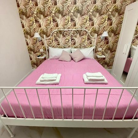 B&B Carme ナポリ エクステリア 写真
