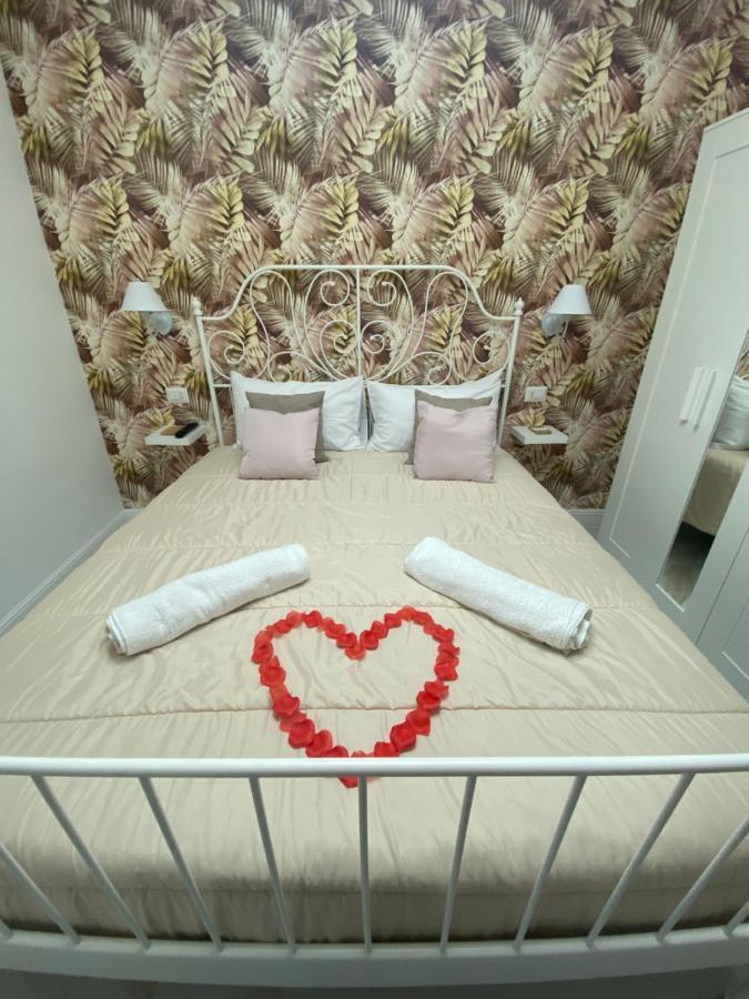 B&B Carme ナポリ エクステリア 写真
